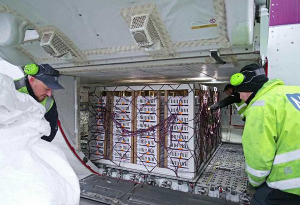 Chicks also travel in 1st class